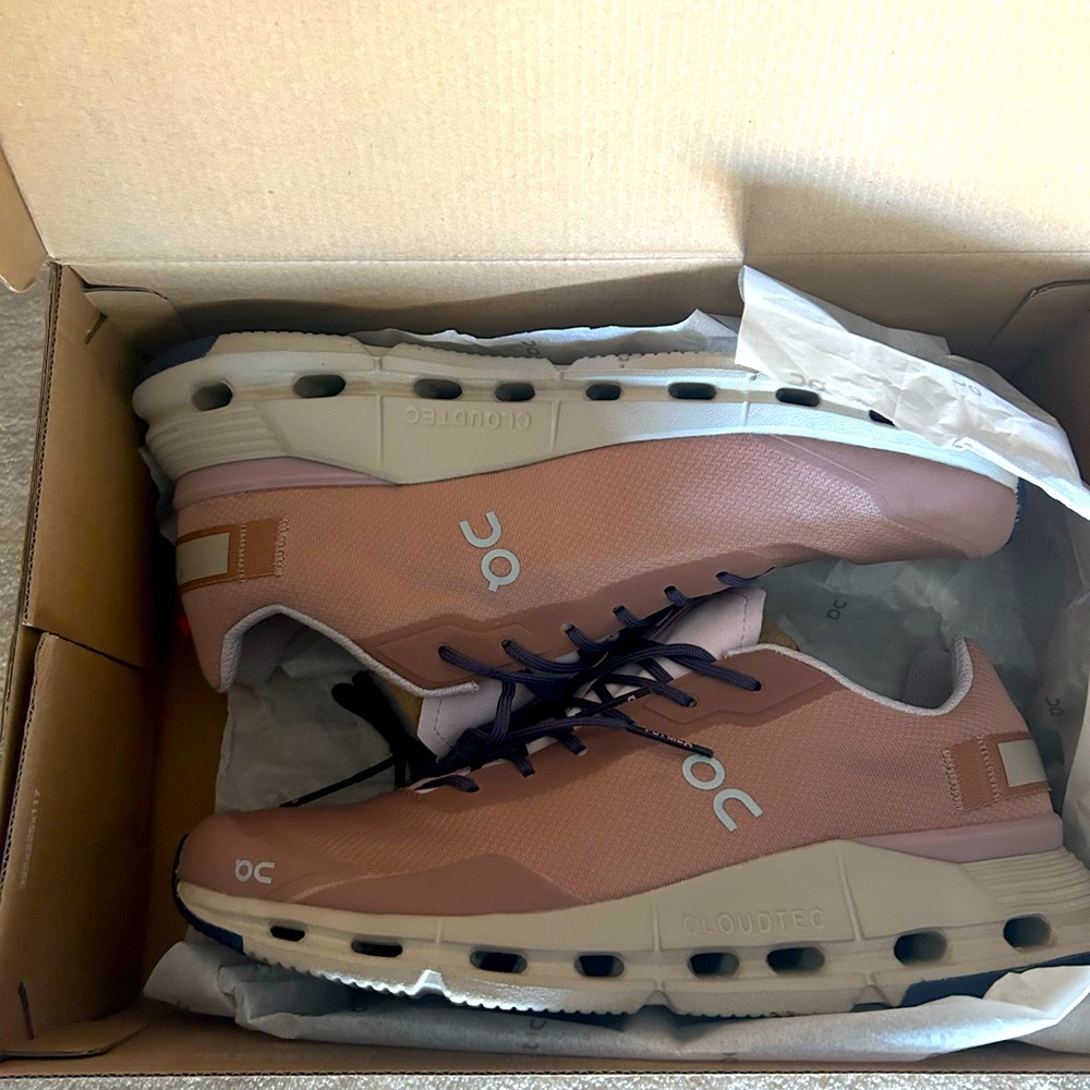 Oncloud cloudnova form size 9.5